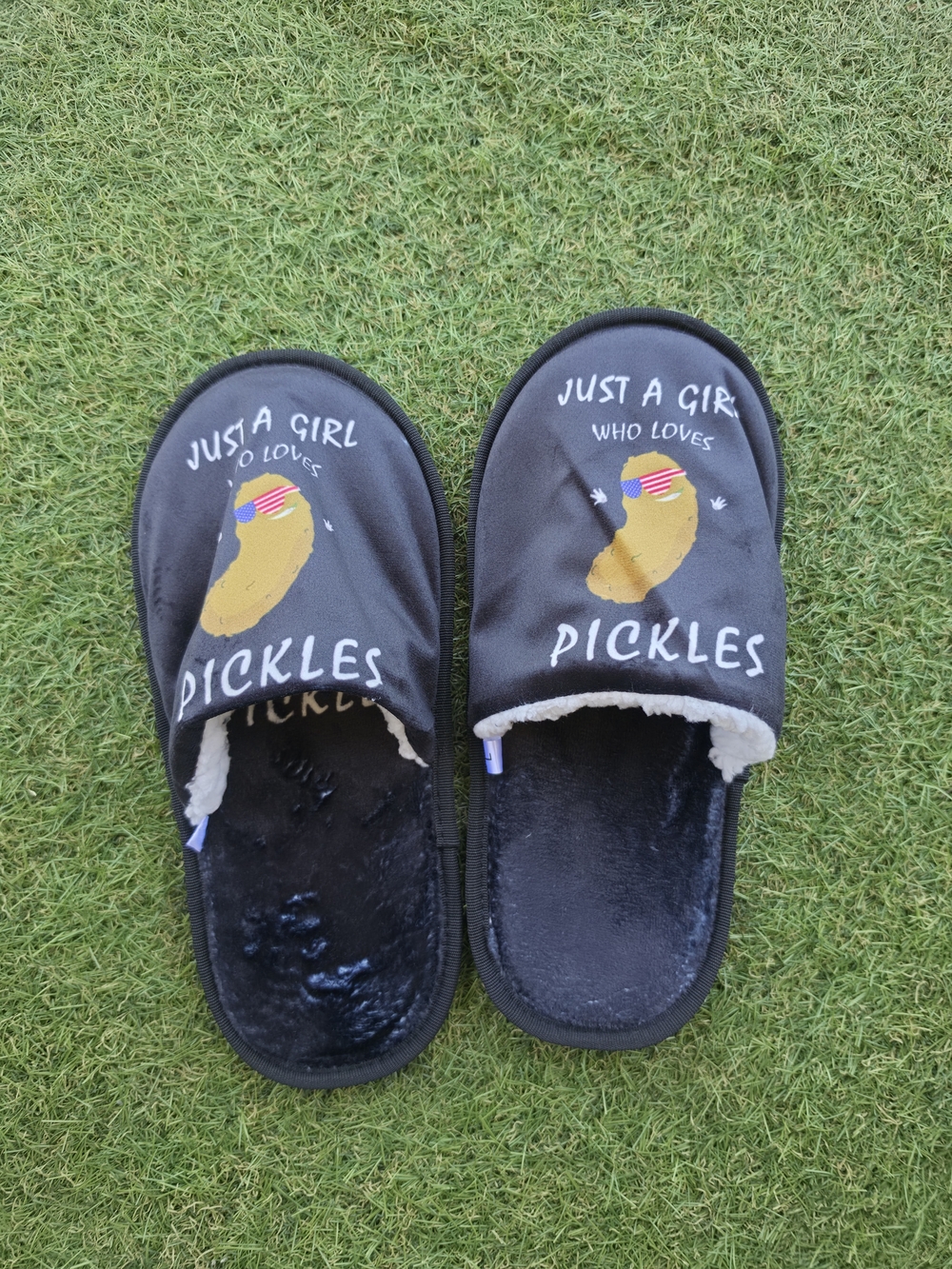 Black 'Pickles' Graphic Women's Slide Slippers - Picture 5 of 5